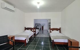 Sleep&Go! Cabina Con 5 Camas Individuales - Siquirres Centro